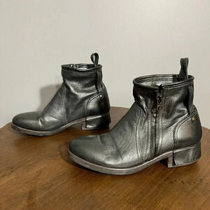 Women's UGG collection Stella gunmetal leather boots size 7